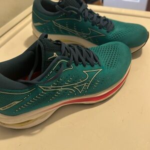 Mizuno Womens Wave Rider 25 411323 LKCW Blue Running Shoes Sneakers Size 9.5